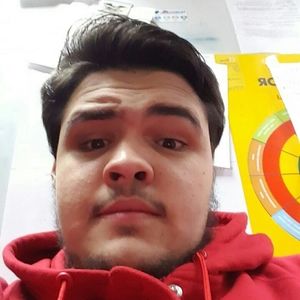 Meet your Posher, Avery